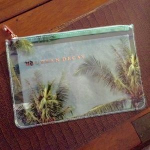 Urban Decay makeup bag ✨